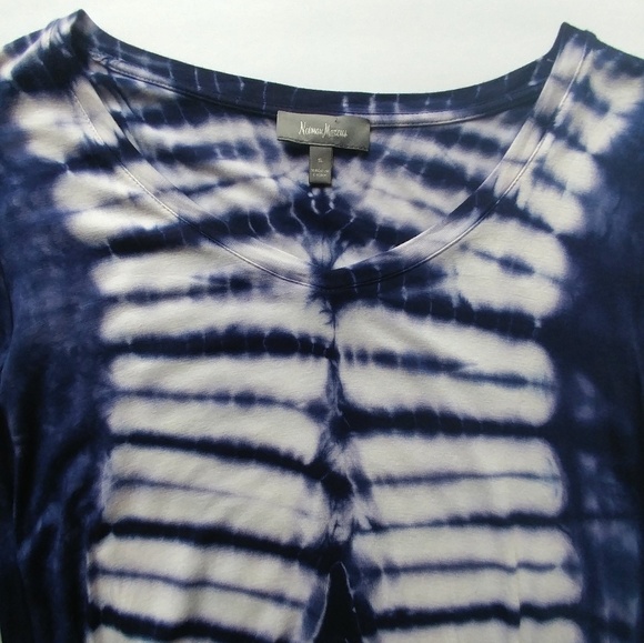Neiman Marcus Tunic Tie Dye - Picture 2 of 4